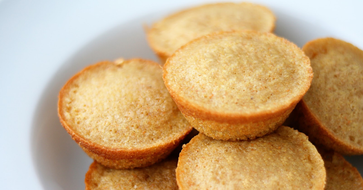 Low-carb corn muffins